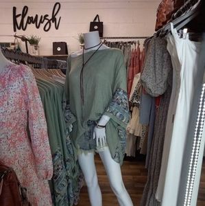 Fallon embroidered sleeve poncho